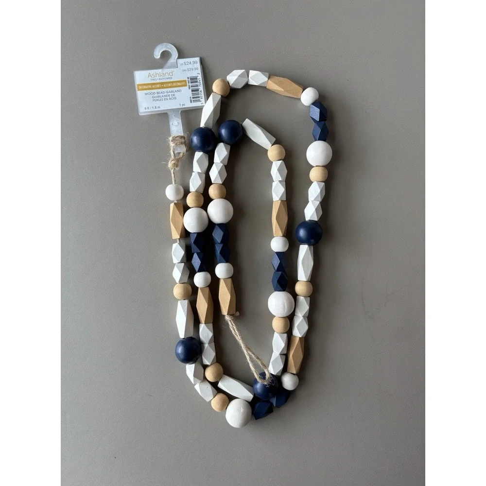 NWT Ashland 6 Foot Bead Garland - Beaded Wood White Blue‎